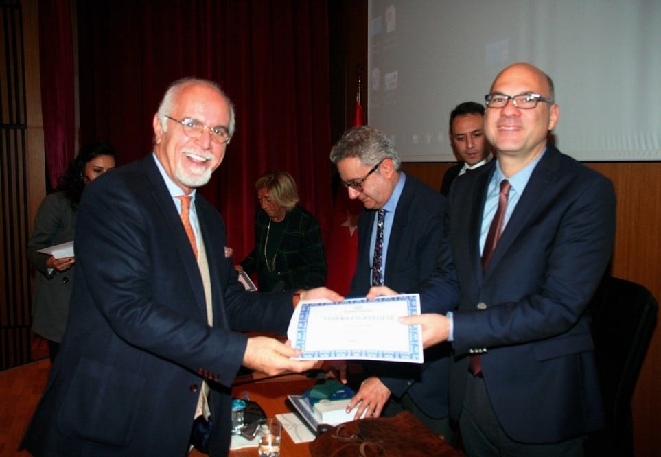 İnsan Hakları Onurlu Yaşamak İçin Gereklidir - 14