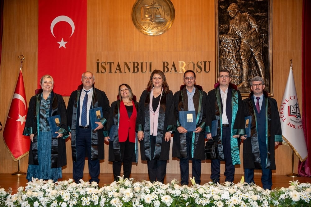 Meslekte 25, 30 ve 35 Yılını Dolduran Meslektaşlarımıza Plaket Verildi - 53