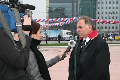 5 Nisan Avukatlar Gününü Kutlamıyoruz

 - 2