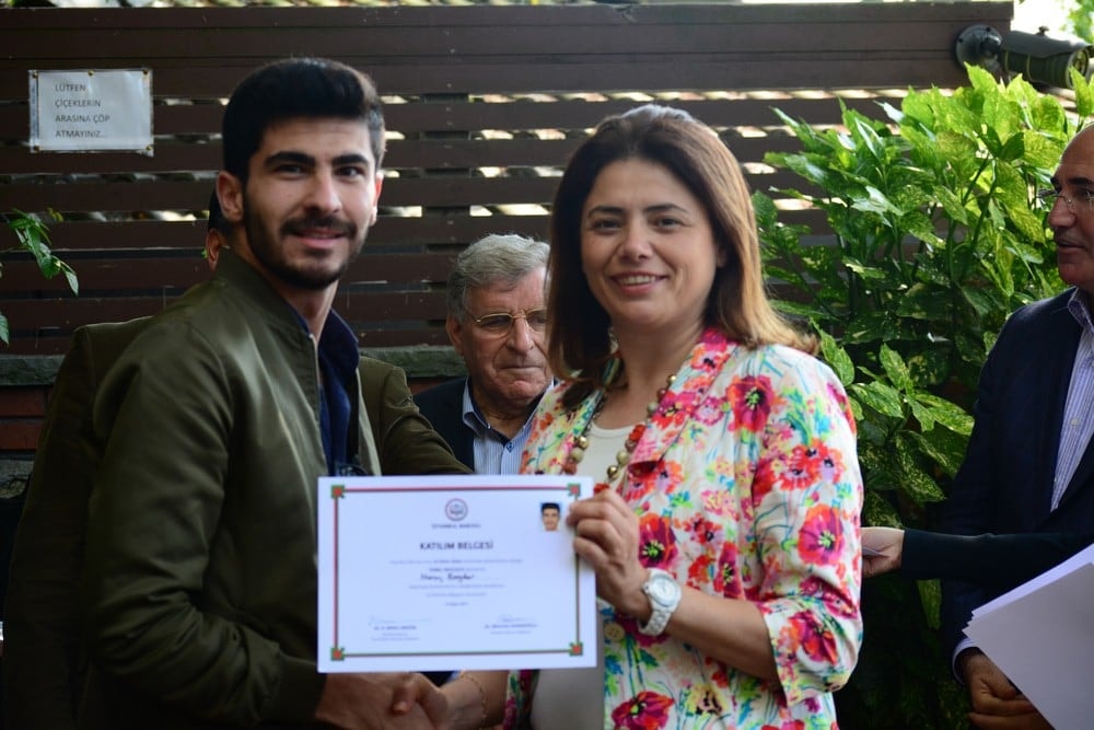 36. Dönem Hukuk İngilizcesi Ve Terminoloji Derslerine Katılanlara Törenle Belgeleri Verildi - 33