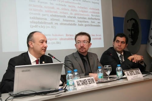 Bilişimin Ticaret Hukukuna Etkileri
 - 32