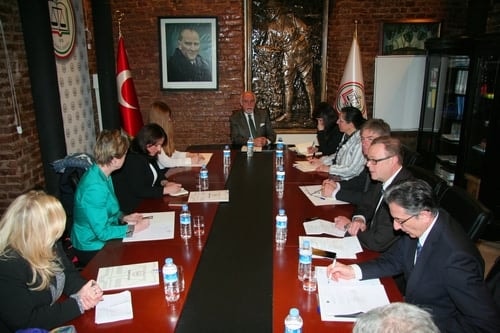 Federal Alman Parlamentosu Milletvekilleri İstanbul Barosu’Nu Ziyaret Etti
 - 3