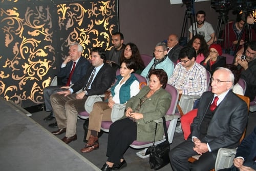 Baroya Karşı Hukuksuzlukların, Sindirme Ve Yıldırma Girişimlerinin Yoğunlaşması Üzerine İstanbul Barosu Yönetim Kurulu Olağanüstü Genel Kurul Kararı Aldı
 - 8