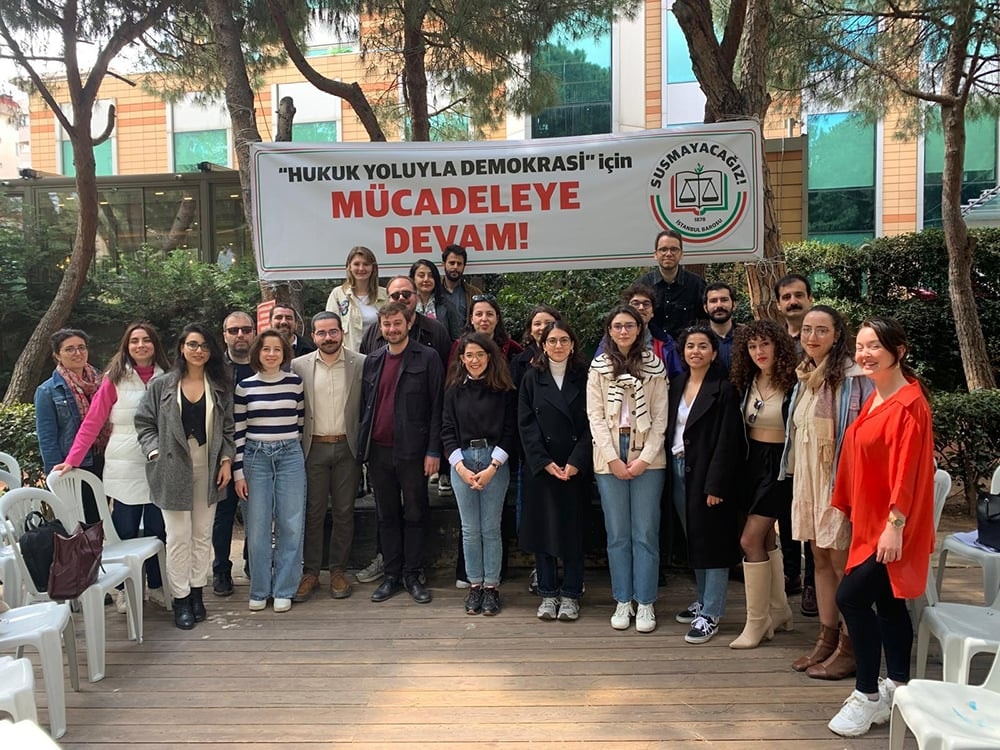 1 Mayıs’a Giderken İşçi Avukatlar Dayanışma Forumu - 1