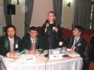 'Farazi (Sanal) Dava Ve 
Duruşma Yarışması-2005’ 
Ödülleri Sahiplerini Buldu - 23