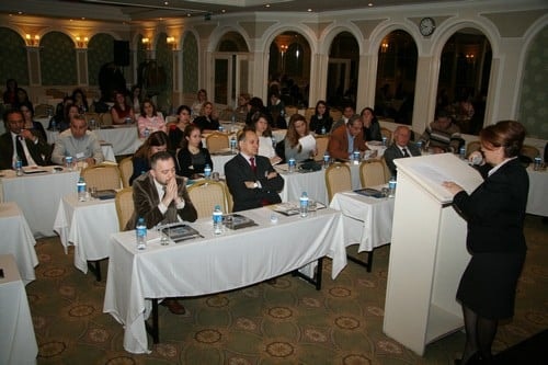 Yabancılar Ve Uluslar Arası Korumaya İlişkin Adli Yardım Görevi Alacak Avukatlara İçin Sertifika Programı Düzenlendi

 - 17