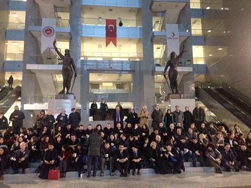 Hukuk Silah, Polis Yargı Olamaz!
 - 42