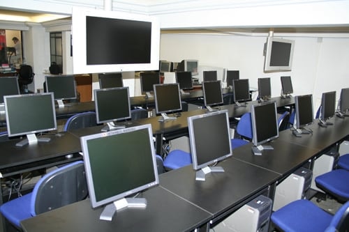 Uyap Eğitimi İçin Bilgisayar Sınıfı Hazır