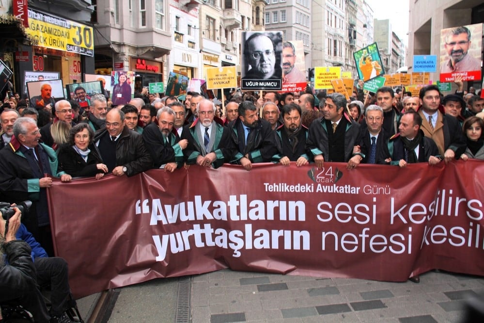 24 Ocak Tehlikedeki Avukatlar Günü - 29