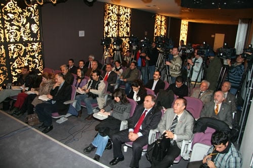 Aydın: “Ergenekon Davasının Toplumda Siyasi Amaçla Yönlendirildiği 

Kuşkusu Artmaktadır” 
 - 7