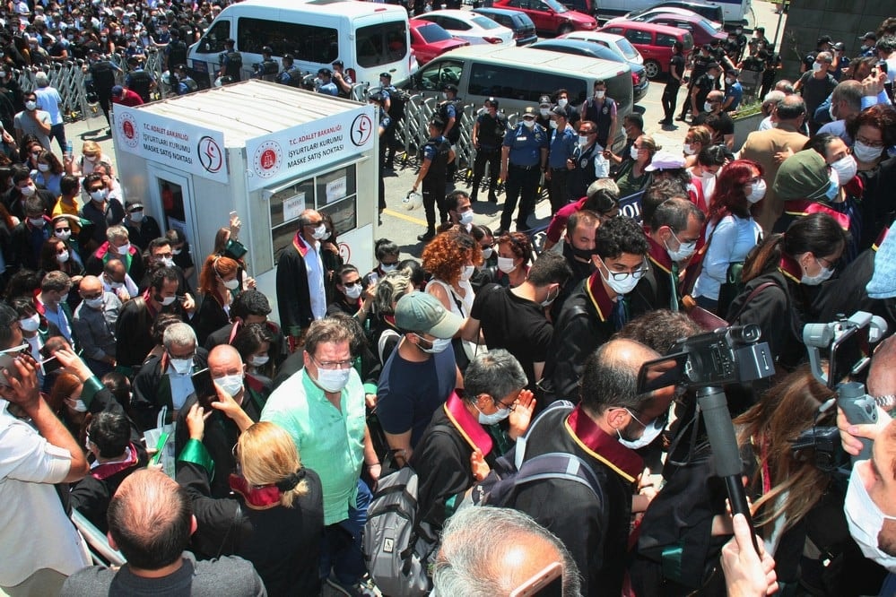 Yasa Yapma Gücünü Silah Olarak Kullananları Uyarıyoruz - 45