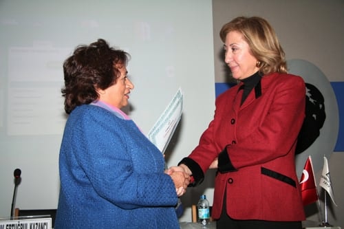 İsmet İnönü Bir Görev Adamıdır - 19