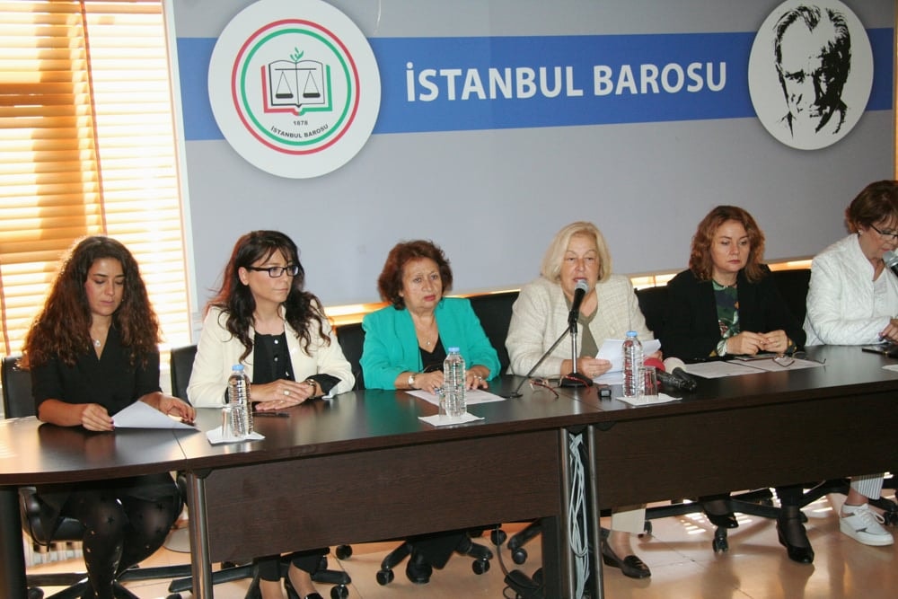 Müftülere Nikâh Kıyma Yetkisi Verilmesi  Kadın Haklarında Geriye Dönüştür  Anayasa İhlalidir - 15