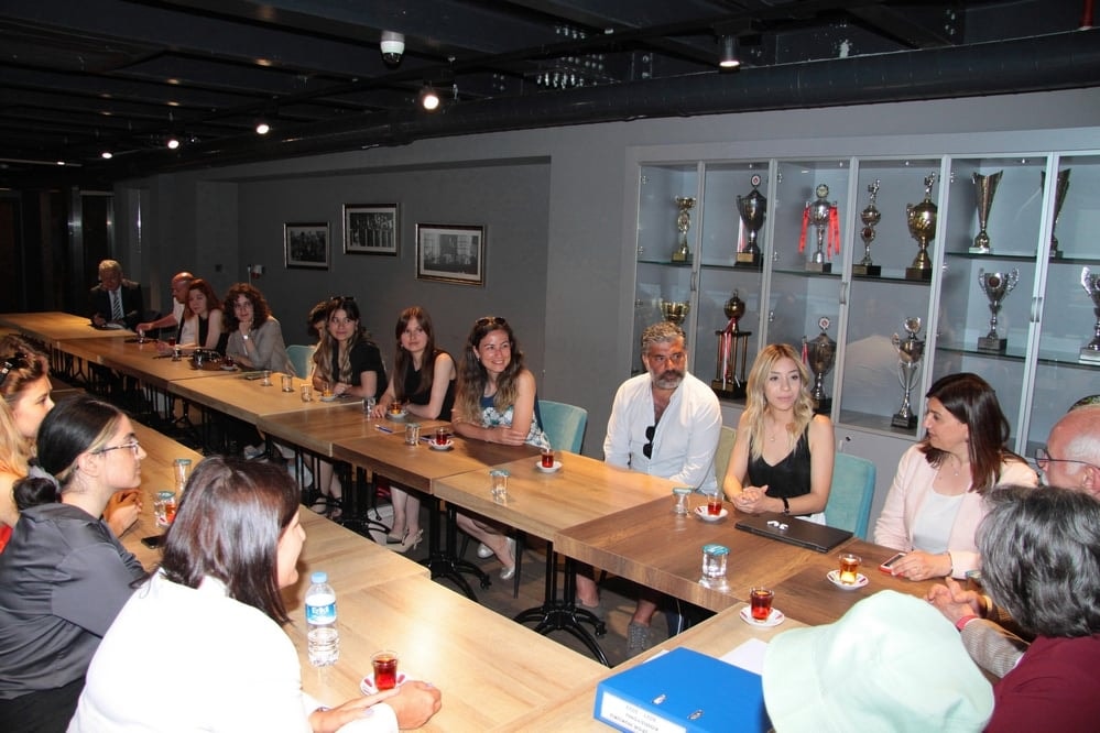 İstanbul Barosu Yönetim Kurulu’ndan, Kadın Futbol Takımı’na Moral - 3