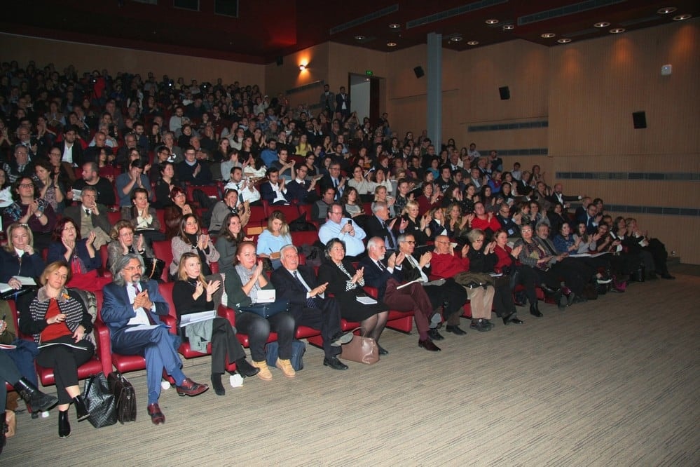 Hukuksal Gerçeklikler Bağlamında Anayasa Değişikliği - 69