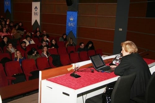 Kadın Hakları Ve Aile İçi Şiddet” Konulu Sertifika Programı

 - 3