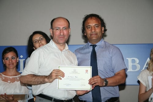 26. Dönem Hukuk İngilizcesi Ve Terminolojisi Derslerini Tamamlayanlara Katılım Belgeleri Verildi  - 26