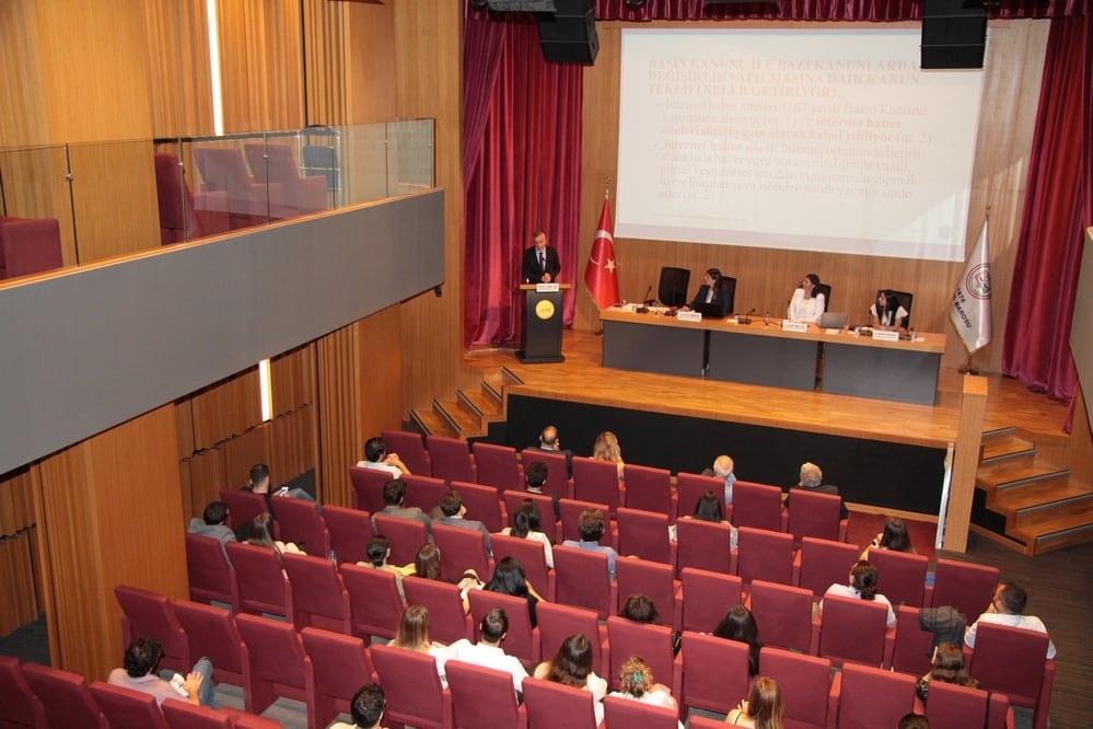 Dezenformasyon Yasasının Hukuki Niteliği ve İnternet Haberciliği - 9