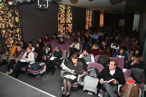 “Kadın Hakları Ve Aile İçi Şiddet” Konulu Sertifika Programı

 - 10