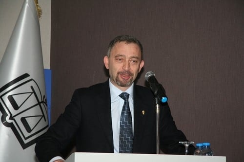 Medya Ve Hukuk

 - 17