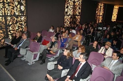 Dünya Şiddetle Mücadele Gününde Toplum Ve Şiddet Konusu Ele Alındı - 8