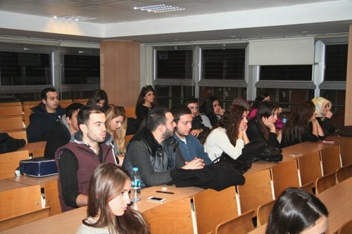 Toplumsal Cinsiyet Bakış Açısıyla Ülkemizde Kadın İstihdamı
 - 10