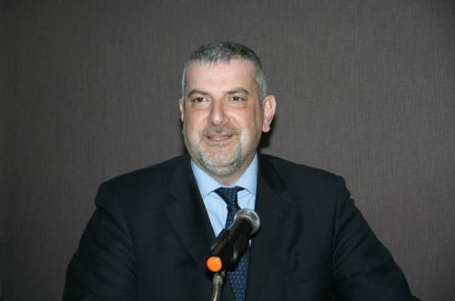 27. Dönem Hukuk İngilizcesi Ve Terminolojisi Derslerini Tamamlayan Avukat Ve Stajyer Avukatlara Katılım Belgeleri Verildi - 10