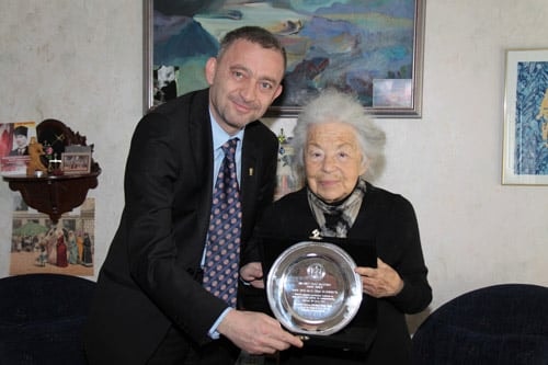 İstanbul Barosu Mahmut Esat Bozkurt Hukuk Ödülü Prof. Dr. Nihal Erdener Uluocak’A Verildi

 - 1