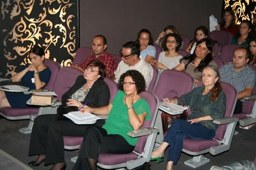 Hukuk Ve Tıp Mensupları Arasında Ortak Dil
 - 34