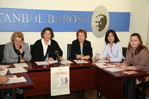 Kadına Yönelik Şiddet Sadece Kadının Sorunu Değildir

 - 8