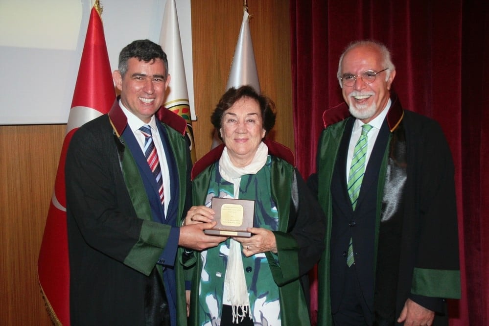 Meslekte 40, 50, 60 Yılını Dolduran 467 Meslektaşlarımıza Madalya Verildi - 54