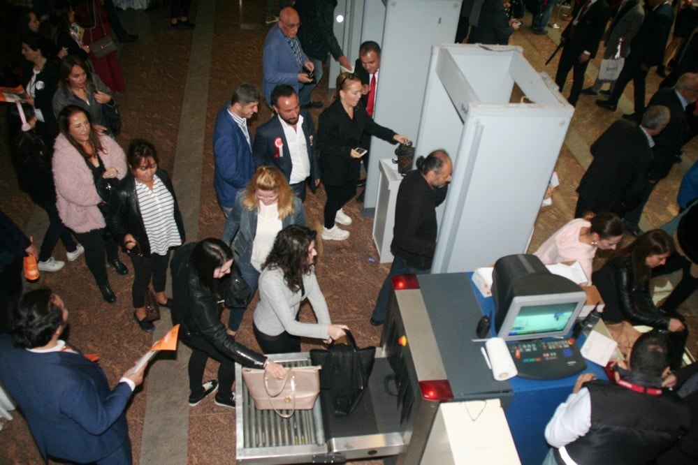 Başkan Durakoğlu Güven Tazeledi - 523