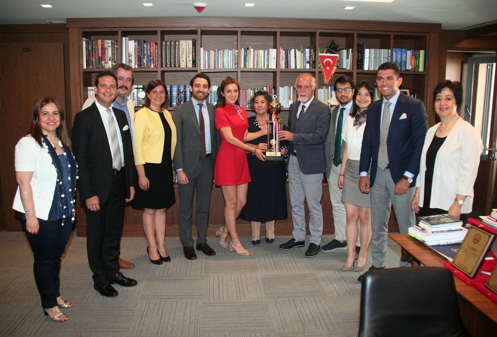 Başkan Durakoğlu, Marmara Bölge Biricisi Olan Takımı Plaketle Onurlandırdı - 1