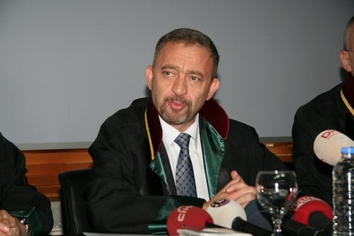 Yolsuzluk İddialarını Kapatılmış Saymak Hukuken Mümkün Değildir

 - 1