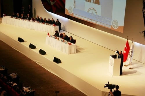 Ümit Kocasakal İstanbul Barosu Başkanlığına Yeniden Seçildi 

 - 86