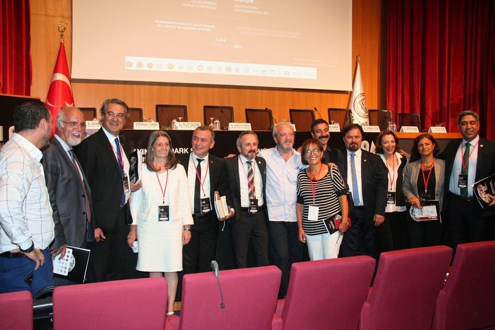 Uluslararası Konferans: ‘Ayın Karanlık Yüzü’ - 91