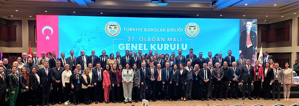 TBB Meslek Kuralları’nda Bağlı Çalışan Avukatlar  ile Stajyer Avukatlar Lehine Değişiklikler  Yapıldı - 1