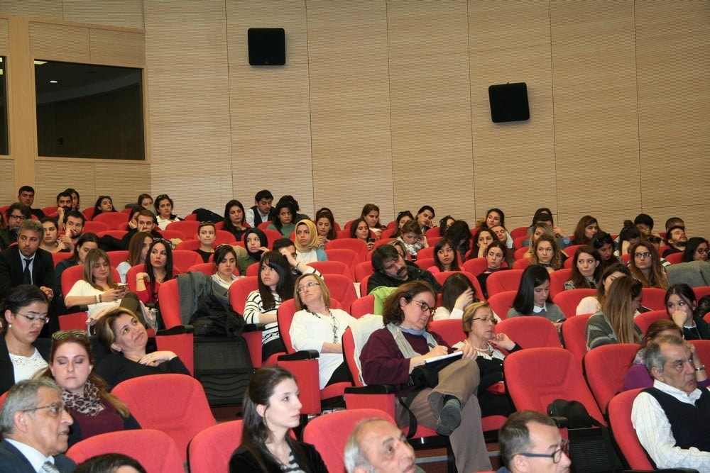 Kadın Hakları ve Aile İçi Şiddet” Konulu Sertifika Programı Devam Ediyor - 68