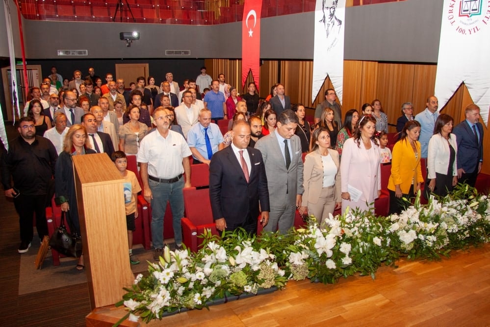 Meslekte 25, 30 ve 35 Yılını Dolduran Meslektaşlarımıza Plaket Verildi - 88