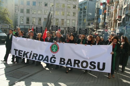 Barolar “Yargıya Ve Ülkeye Sahip Çıkma” Yürüyüşü Yaptılar - 41