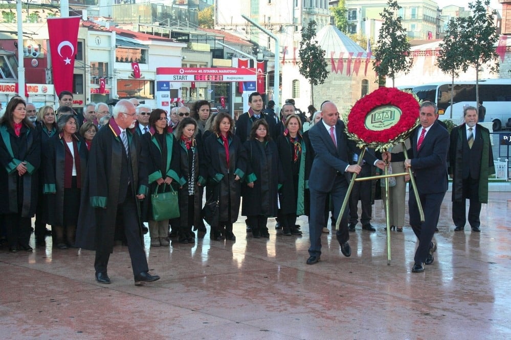 Baromuz Yönetimi Atamızın Huzurunda - 6