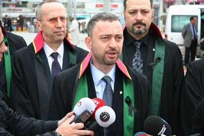 5 Nisan Avukatlar Gününü Kutlamıyoruz

 - 18