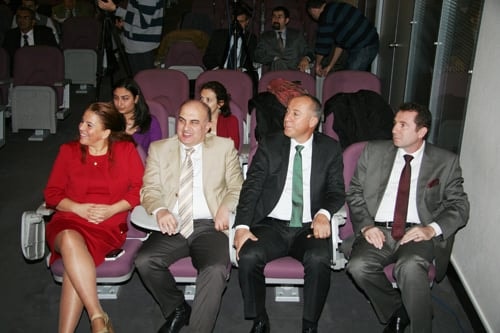 İnsan Haklarında Bir Arpa Boyu Yol
 - 3