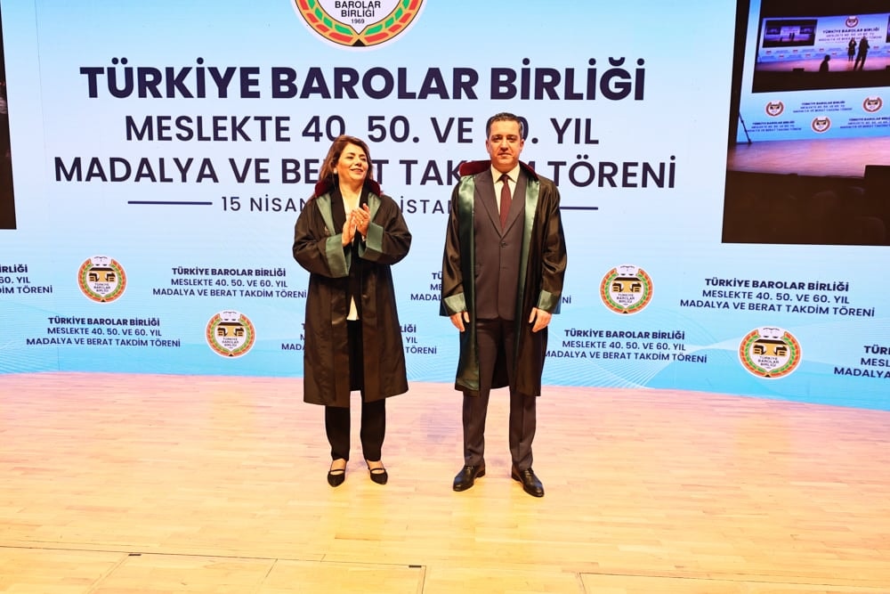 Meslekte 40, 50 ve 60 Yılını Dolduran Meslektaşlarımıza Plaket Verildi - 34