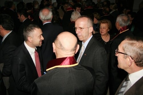 Savunmanın Ve Baronun Yargılandığı Dava Beraatla Sonuçlandı

 - 16