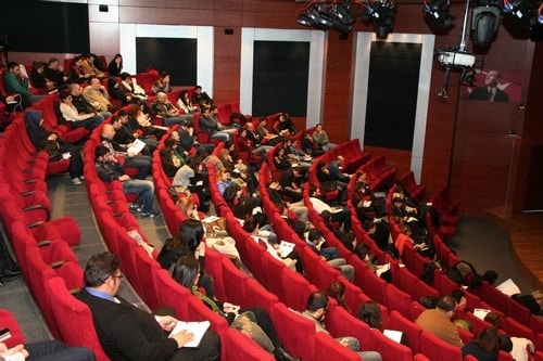 Kadına Ve Aileye Yönelik Şiddetle Mücadelenin Bir Devlet Politikası Olarak Ortaya Konulması Gerekir
 - 52