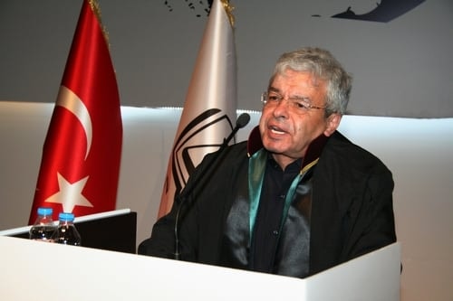 Ümit Kocasakal İstanbul Barosu Başkanlığına Yeniden Seçildi 

 - 143