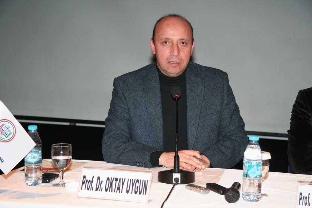 Hukuksal Gerçeklikler Bağlamında Anayasa Değişikliği - 89