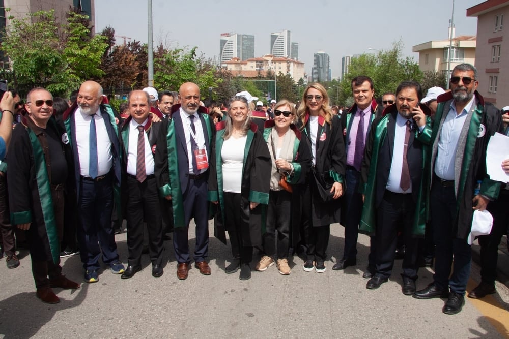 Binlerce Meslektaşımızla “Avukat İçin de Adalet” İçin Ankara’da Bir Araya Geldik - 11