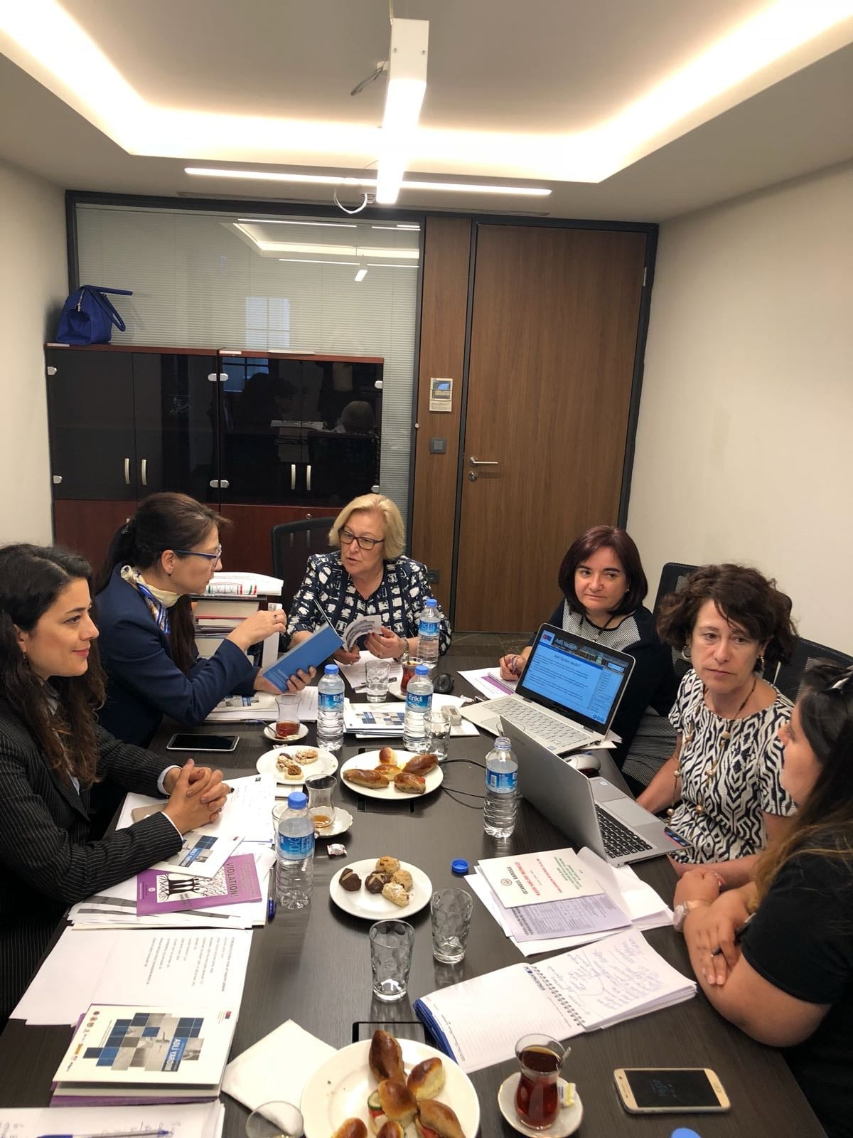 Türkiye’de Adli Yardım Hizmetlerinin Güçlendirilmesi Projesi Kapsamında Bir Heyet Baromuzu Ziyaret Etti - 1